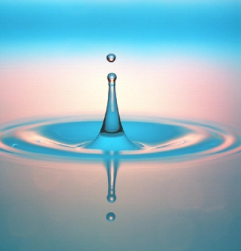 Een mens bestat voor 64% uit water